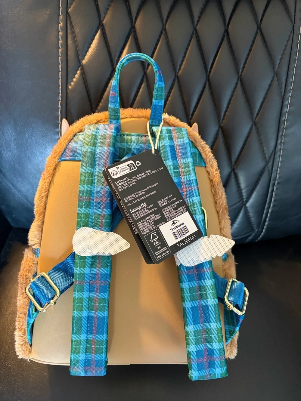 Highland Cow Busch Gardens Exclusive Loungefly NWT Grail